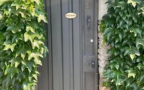 ЕДБУРГ Готельно-ресторанний комплекс